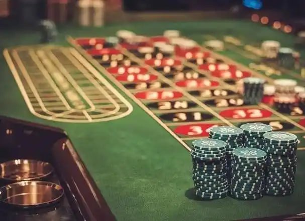 Pengguna Indonesia menikmati slot online nuansaslot melalui smartphone dengan nyaman